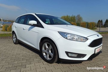 Ford Focus III Kombi Facelifting 1.0 EcoBoost 125KM 2015